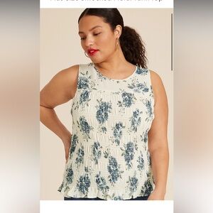 Maurice’s Plus Smocked Floral Sleeveless Blouse Blue and White Size 2X
